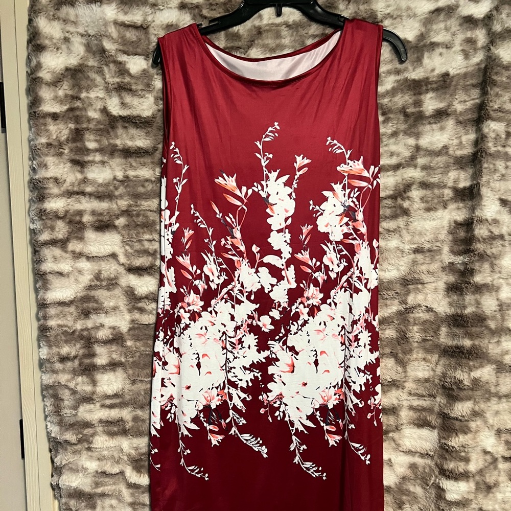 A pretty flowered dress